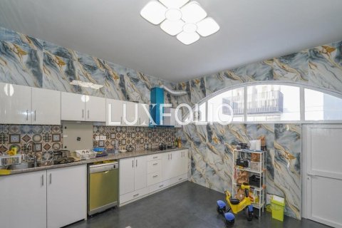 Купить виллу в Джумейра Вилладж Серкл, Дубай: 4 спальни, 129м², № 45618 - фото 29