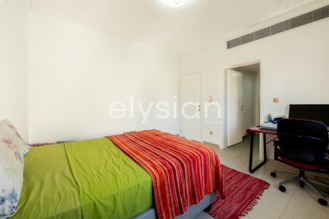 Villa en Meadows, Dubai, 5 dormitorios, 362 m², № 37918 - foto 14