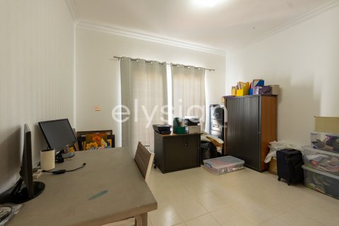 Villa en Meadows, Dubai, 5 dormitorios, 362 m², № 37918 - foto 18