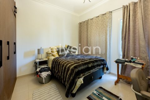 Villa en Meadows, Dubai, 5 dormitorios, 362 m², № 37918 - foto 9
