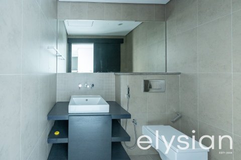 Duplex in Jumeirah Islands, Dubai 2 bedrooms, 198 sq.m. № 37920 - photo 12