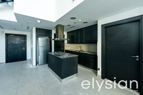 Duplex in Jumeirah Islands, Dubai 2 bedrooms, 198 sq.m. № 37920 - photo 6