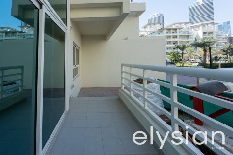 Duplex in Jumeirah Islands, Dubai 2 bedrooms, 198 sq.m. № 37920 - photo 17