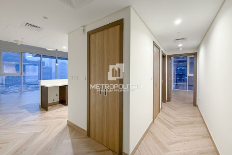 Appartement à Al Kifaf, Dubai, 2 chambres, 140 m², № 73800 - photo 3