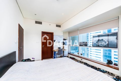Купить квартиру в Дубай Марине, Дубай: 2 спальни, 120м², № 123099 - фото 5