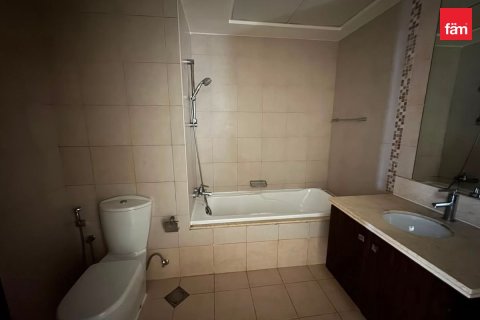 Apartamento en Business Bay, Dubai, 2 dormitorios, 119.2 m², № 134756 - foto 3