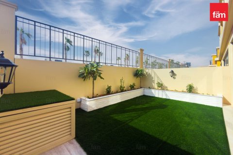 Maison de ville à Dubai, 4 chambres, 144 m², № 137921 - photo 5