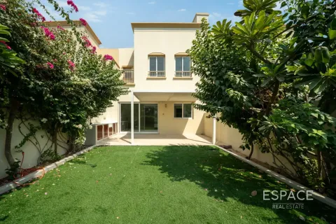 Villa in The Springs, Dubai 2 bedrooms, 153 sq.m. № 122252 - photo 9