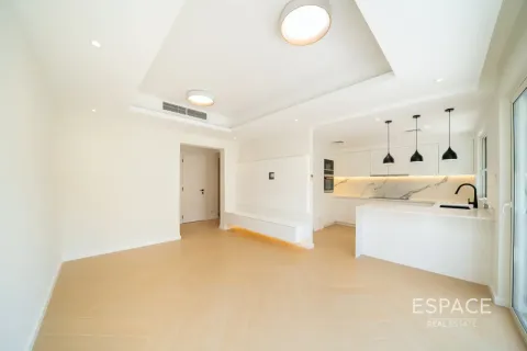 Villa in The Springs, Dubai 2 bedrooms, 153 sq.m. № 122252 - photo 17
