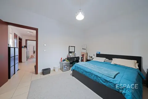 Купить виллу в Арабиан Ранчес, Дубай: 2 спальни, 226м², № 122255 - фото 10