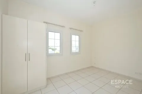 Villa à Springs 15, The Springs, Dubai, 2 chambres, 167 m², № 122254 - photo 3