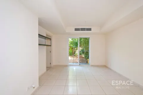 Villa à Springs 15, The Springs, Dubai, 2 chambres, 167 m², № 122254 - photo 7