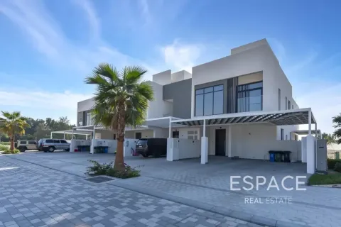Купить виллу в Jumeirah Luxury, Джумейра Гольф Эстейтс, Дубай: 4 спальни, 321м², № 122463 - фото 18