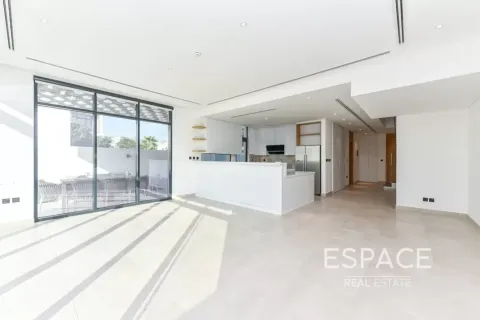 Купить виллу в Jumeirah Luxury, Джумейра Гольф Эстейтс, Дубай: 4 спальни, 321м², № 122463 - фото 3