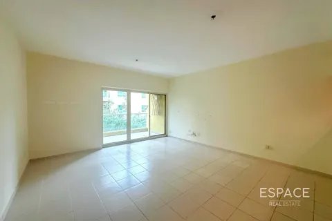 Appartement à Greens, Dubai, 1 chambre, 70 m², № 122461