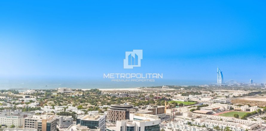 Квартира в Dubai Internet City, Дубай, 4 спальни, 447м², № 15780