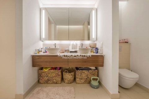 Duplex in City Walk, Dubai 4 bedrooms, 273 sq.m. № 15787 - photo 28