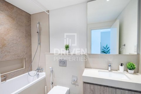 Apartamento en Zabeel, Dubai, 1 dormitorio, 69.12 m², № 141089 - foto 8