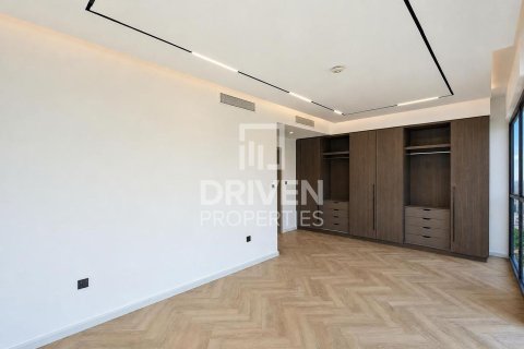 Снять в аренду виллу в Aura, Tilal Al Ghaf, Дубай: 5 спален, 270.72м², № 141086 - фото 15