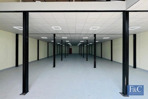 Entrepôt à Al Quoz Industrial Area, Al Quoz, Dubai, 766 m², № 103776 - photo 11