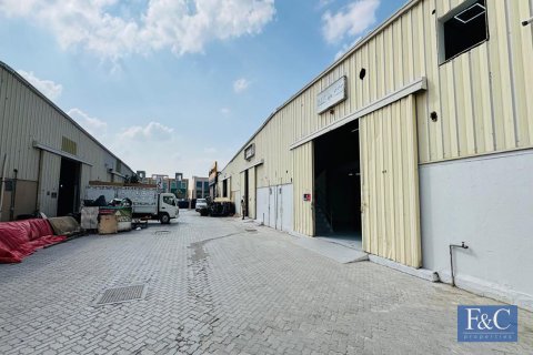 Entrepôt à Al Quoz Industrial Area, Al Quoz, Dubai, 766 m², № 103776 - photo 5