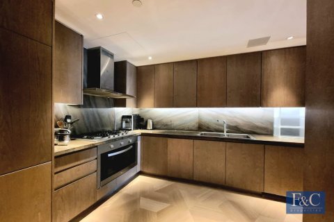 Снять в аренду квартиру в FIVE Palm Jumeirah, Пальма Джумейра, Дубай: 3 спальни, 216м², № 103774 - фото 8