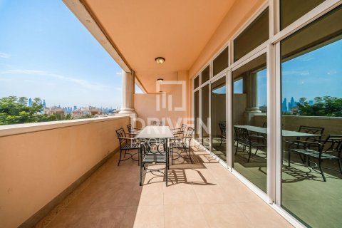 Apartment in The Crescent, Palm Jumeirah, Dubai 3 bedrooms, 238.39 sq.m. № 140158 - photo 14
