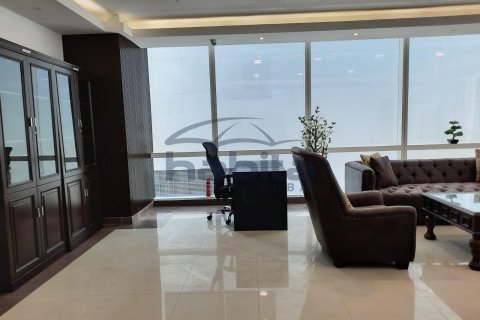 Office in Tamani Art Tower, Business Bay, Dubai 60.8 sq.m. № 7785 - photo 9