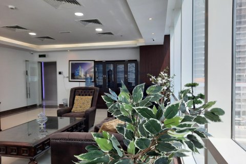 Office in Tamani Art Tower, Business Bay, Dubai 60.8 sq.m. № 7785 - photo 7