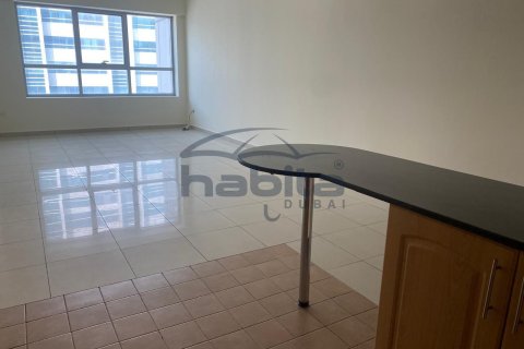 Apartment in Jumeirah Lake Towers, Dubai 3 bedrooms, 122.1 sq.m. № 7784 - photo 2