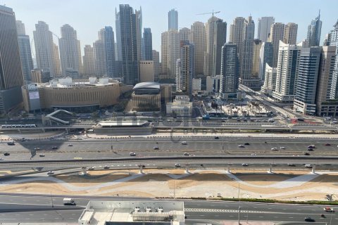 Apartment in Jumeirah Lake Towers, Dubai 3 bedrooms, 122.1 sq.m. № 7784 - photo 12