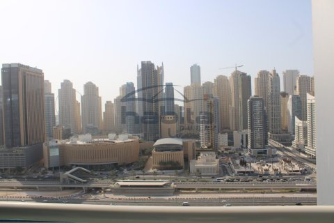 Apartment in Jumeirah Lake Towers, Dubai 3 bedrooms, 122.1 sq.m. № 7784 - photo 11
