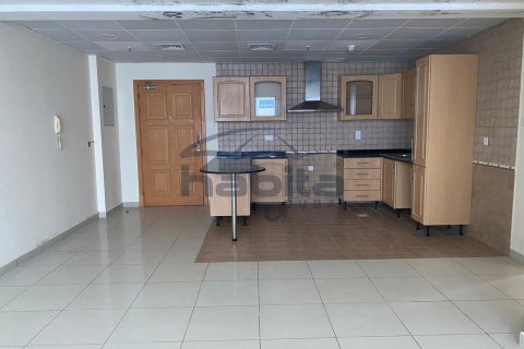 Apartment in Jumeirah Lake Towers, Dubai 3 bedrooms, 122.1 sq.m. № 7784 - photo 7