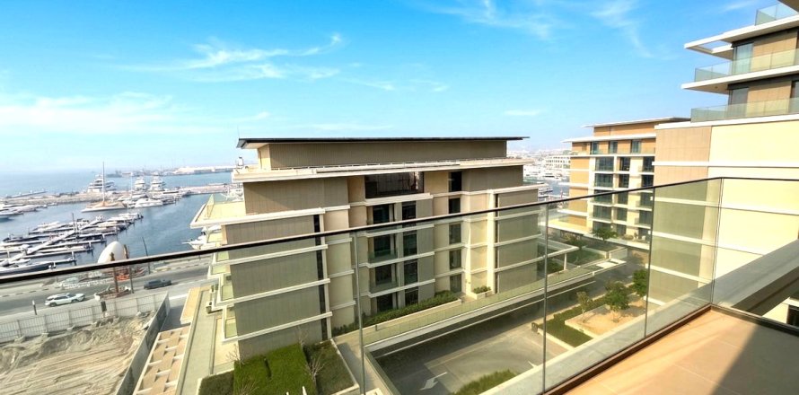 Apartment in Mina Rashid, Dubai 2 bedrooms, 107.5 sq.m. № 141499