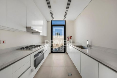 Снять в аренду виллу в District One, Мохаммед Бин Рашид Сити, Дубай: 4 спальни, 569.96м², № 127856 - фото 15