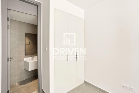Снять в аренду таунхаус в Аль-Барари, Дубай: 4 спальни, 180.32м², № 127858 - фото 8
