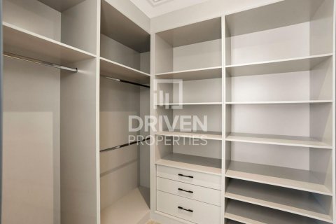 Снять в аренду таунхаус в Аль-Барари, Дубай: 4 спальни, 180.32м², № 127858 - фото 15