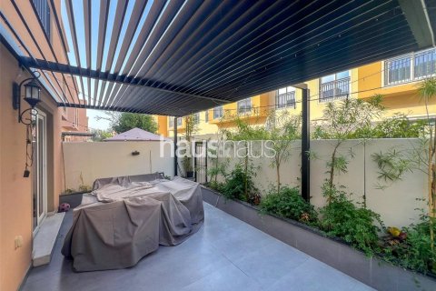 Adosado en Villanova, Dubai Land, Dubai, 4 dormitorios, 207 m², № 44060 - foto 17