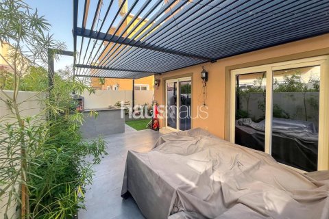 Adosado en Villanova, Dubai Land, Dubai, 4 dormitorios, 207 m², № 44060 - foto 16