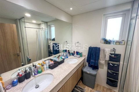 Adosado en Villanova, Dubai Land, Dubai, 4 dormitorios, 207 m², № 44060 - foto 12