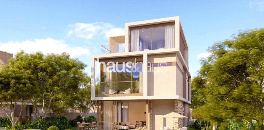 Villa in Dubai Land, Dubai 4 bedrooms, 370 sq.m. № 44057