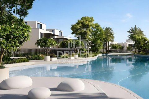 Villa à Dubai, 5 chambres, 1032.8 m², № 140135 - photo 4
