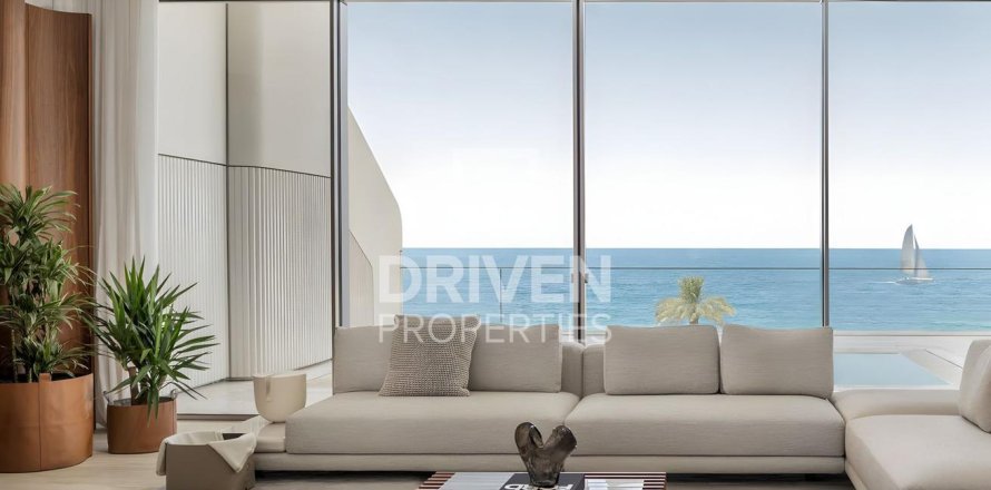Apartment in The Crescent, Palm Jumeirah, Dubai 4 bedrooms, 680.61 sq.m. № 140133