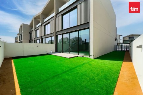 Maison de ville à Dubai, 3 chambres, 287.5 m², № 108991