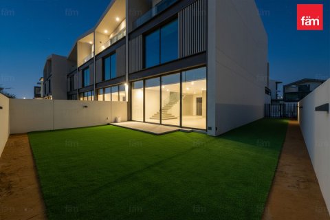 Townhouse in Dubai 3 bedrooms, 287.5 sq.m. № 108991 - photo 30