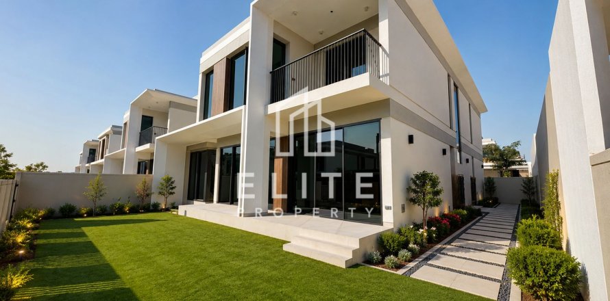 Вилла в Tilal Al Ghaf, Дубай, 4 спальни, 377м², № 121195