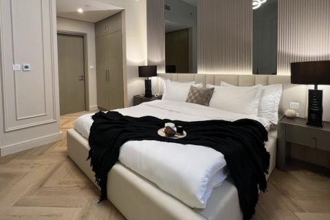 Apartment in Dubai 2 bedrooms, 105 sq.m. № 5376