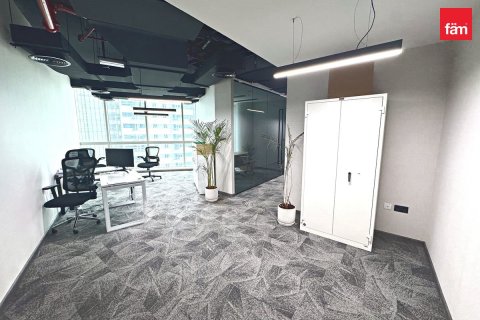 Bureau à Dubai, 109.4 m², № 135144