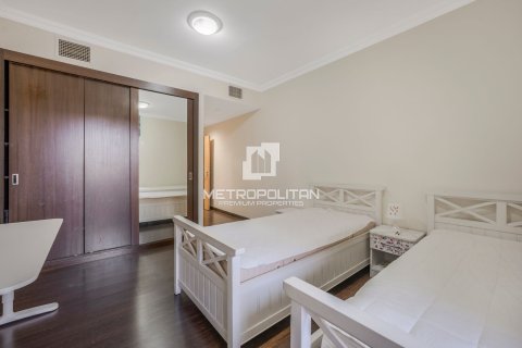 Apartment in Murjan, Jumeirah Beach Residence, Dubai 3 bedrooms, 202 sq.m. № 72652 - photo 13
