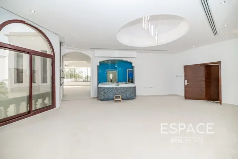 Villa in Emirates Hills, Dubai 8 bedrooms, 1486 sq.m. № 62342 - photo 8